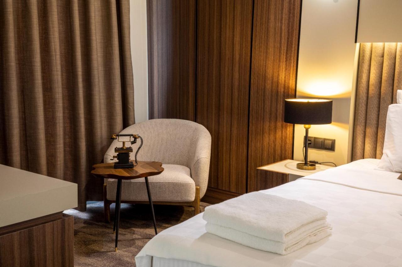 Monalisa Hotels Kusadasi Bagian luar foto