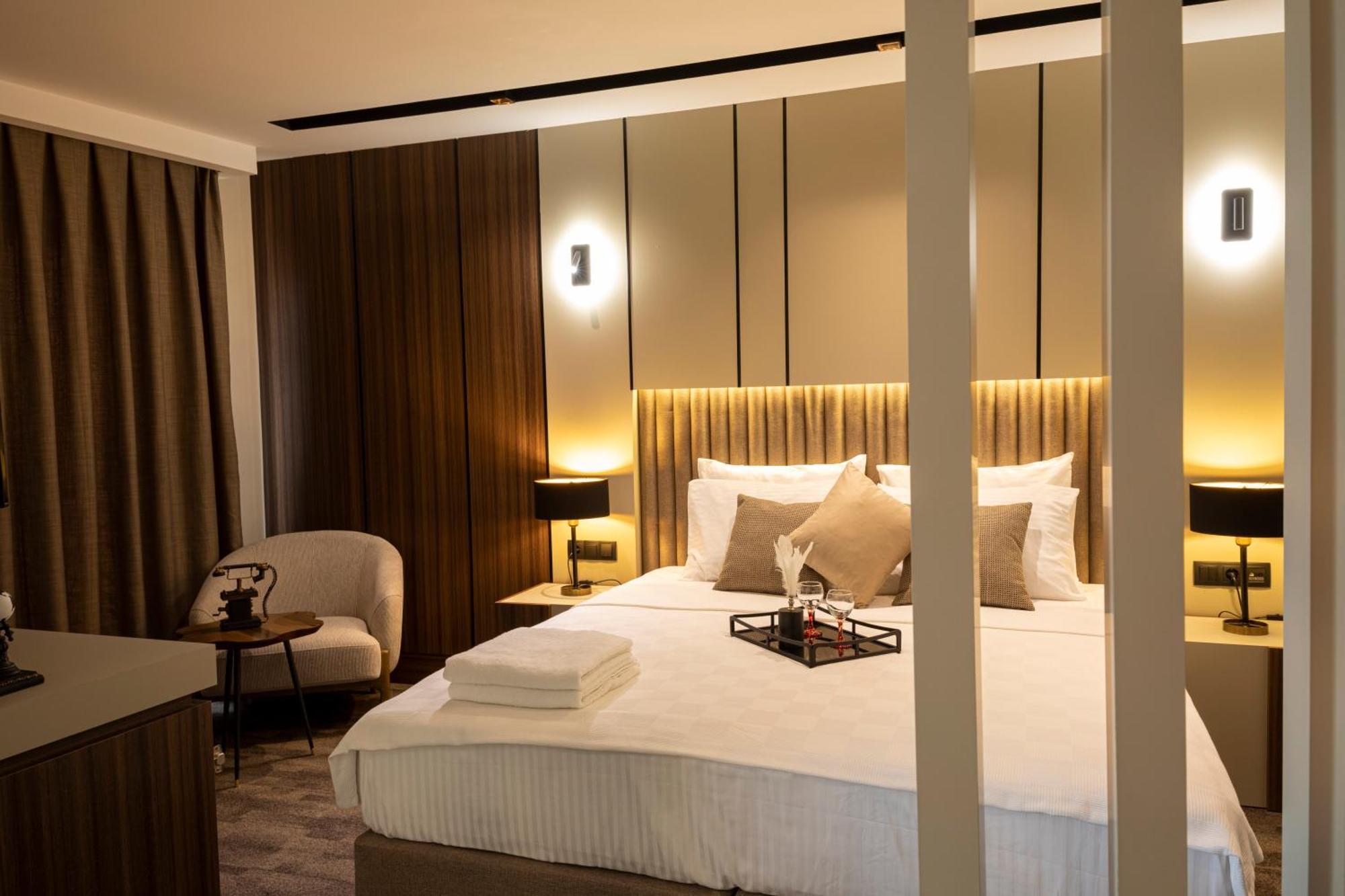 Monalisa Hotels Kusadasi Bagian luar foto