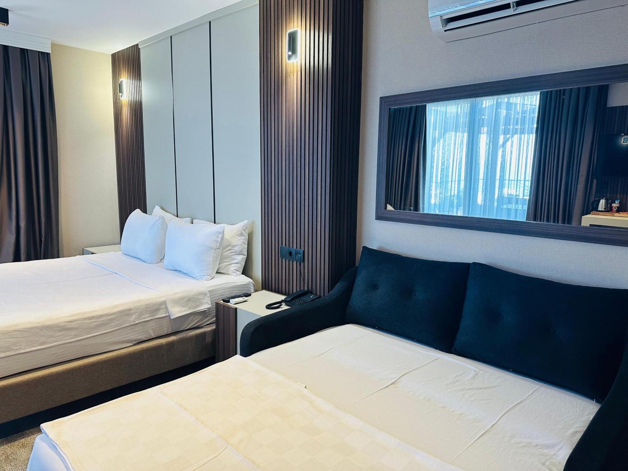 Monalisa Hotels Kusadasi Bagian luar foto