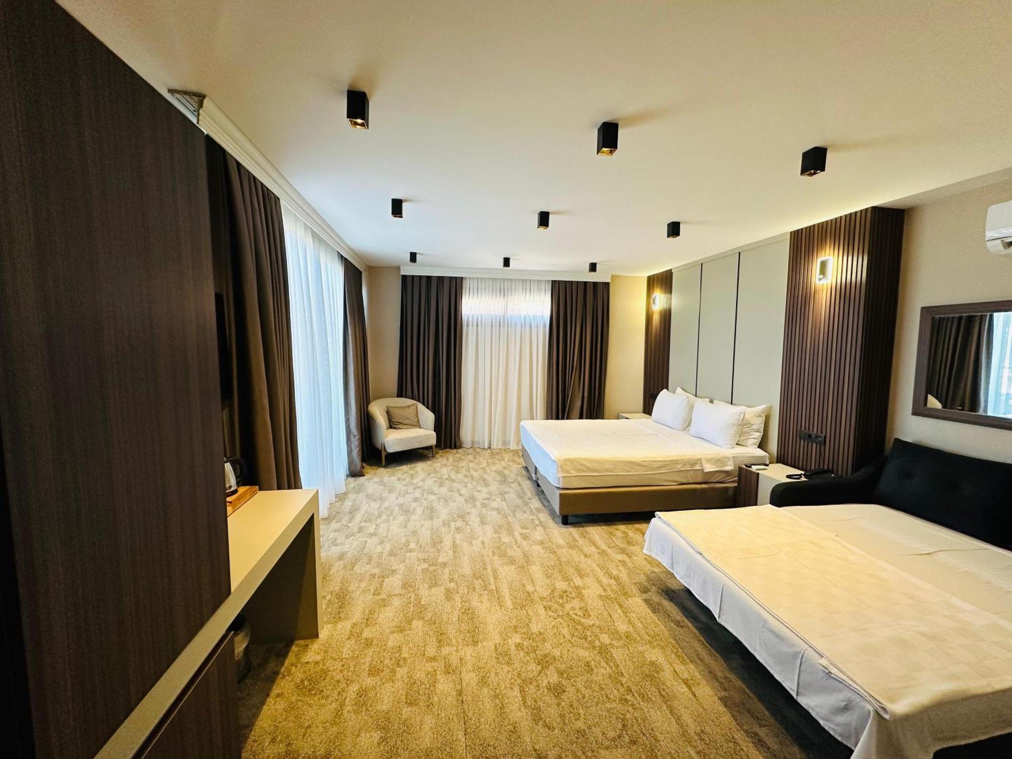 Monalisa Hotels Kusadasi Bagian luar foto
